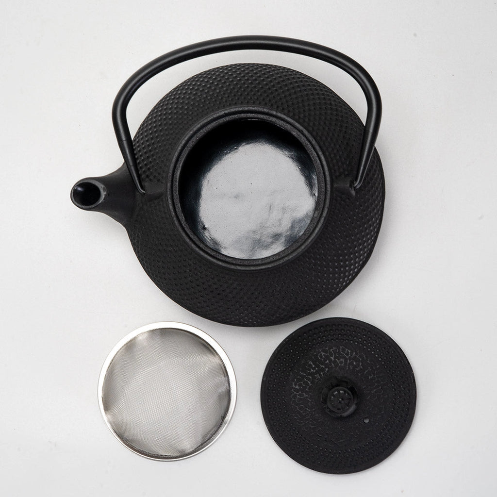 Black Hobnail Design 27oz Cast Iron Tea Pot